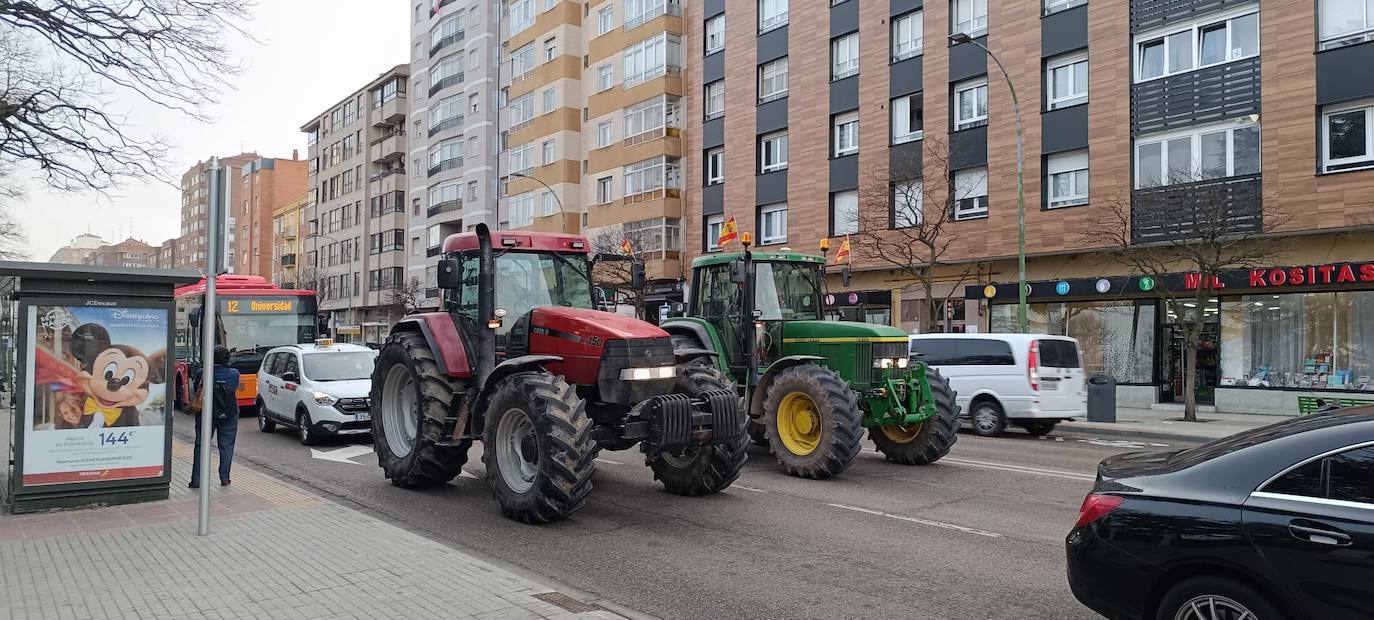 La tractorada en Burgos capital, en imágenes