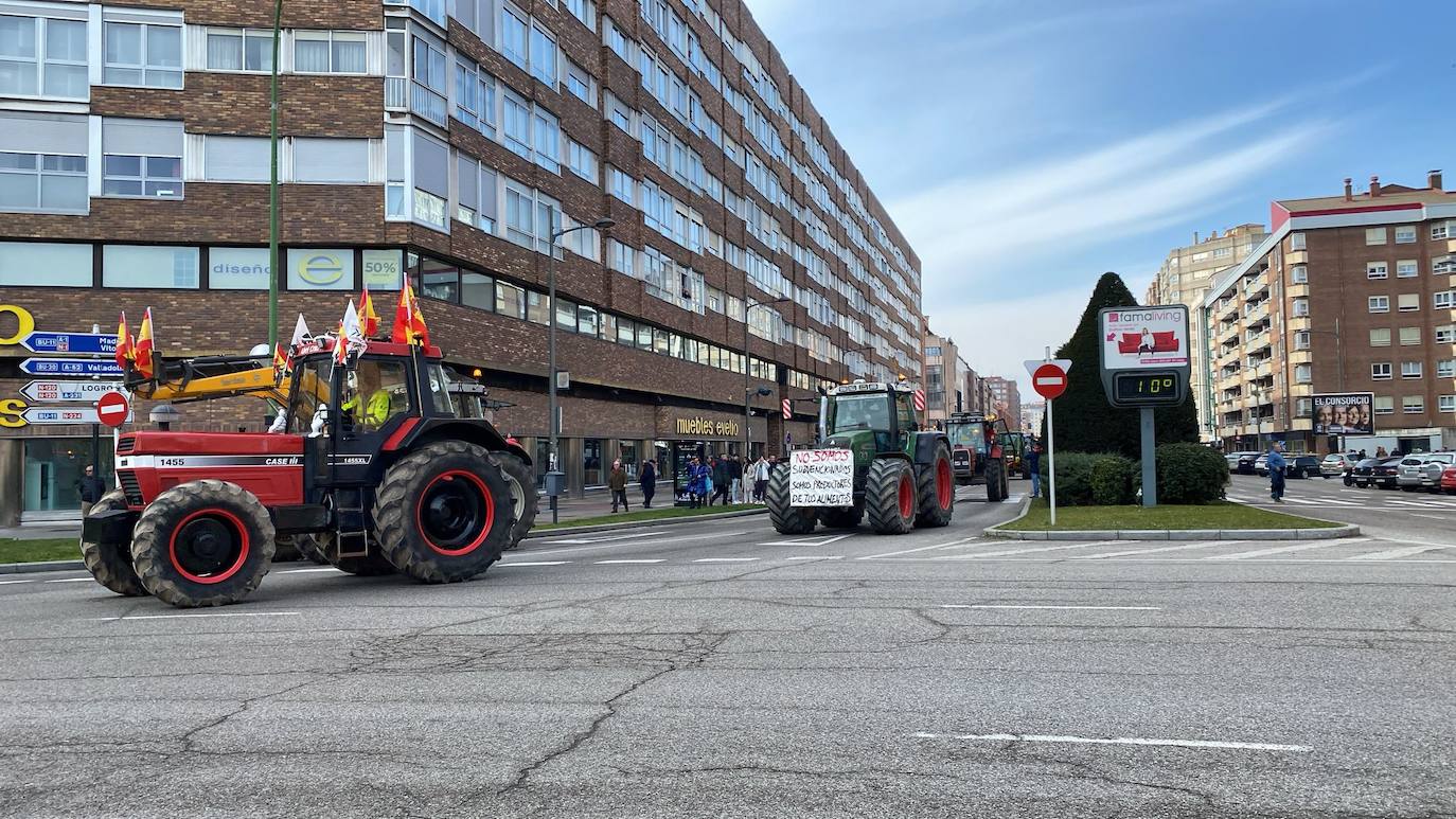 La tractorada en Burgos capital, en imágenes