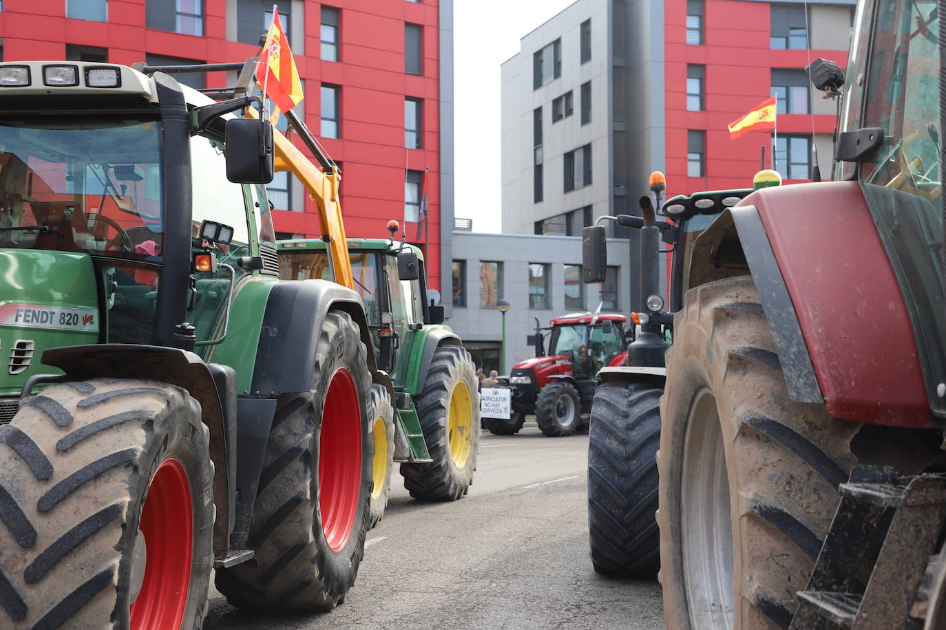 La tractorada en Burgos capital, en imágenes