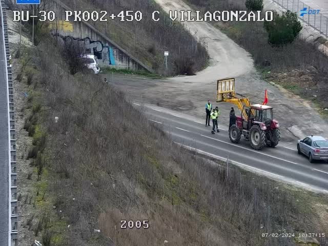 El segundo día de protestas con tractores en Burgos, en imágenes