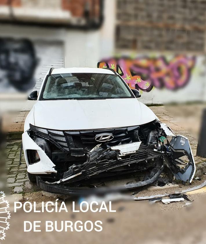 Imagen secundaria 2 - Estado de los coches tras el accidente. 