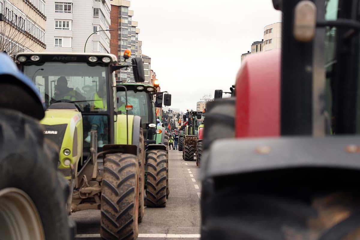 Nueva protesta agraria por las calles de Burgos