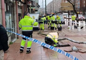 Muere un conductor en un aparatoso accidente en la calle Vitoria