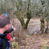 Los GEAS peinan el río Pedroso buscando a la mujer desaparecida