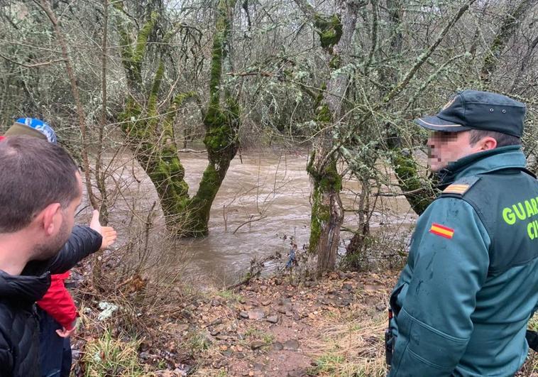 Dispositivo de búsqueda en el río de la mujer desaparecida en Pinilla de los Moros.