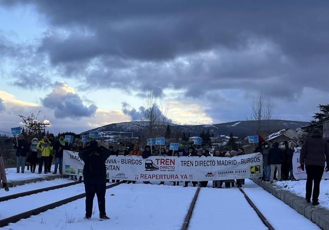 Marcha por el tren directo.