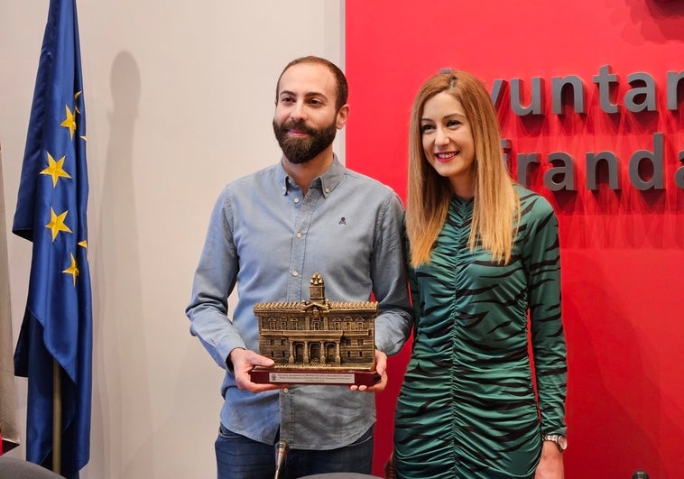 Acto de entrega de la fachada del Ayuntamiento