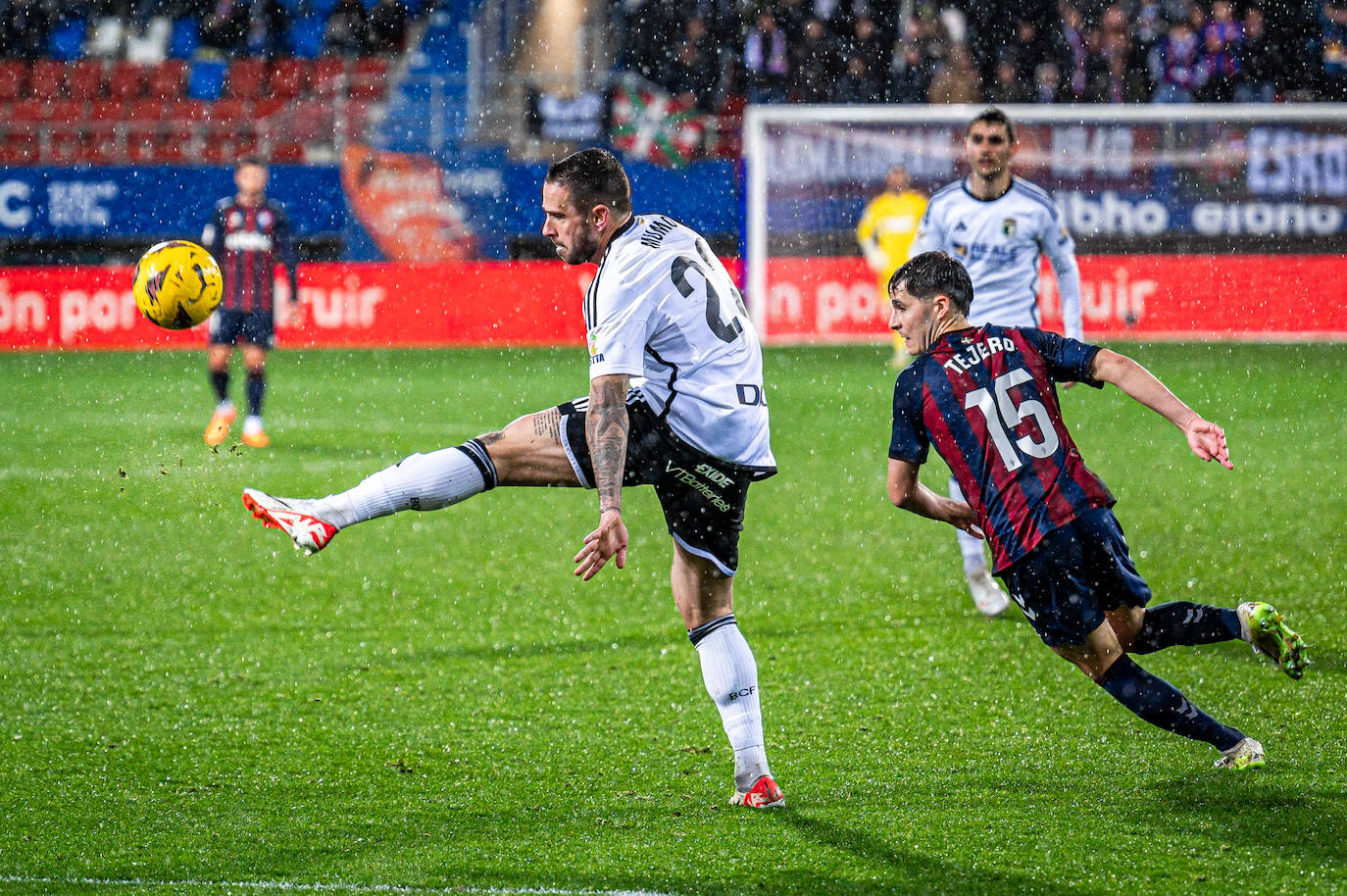 El partido SD Eibar - Burgos CF, en imágenes