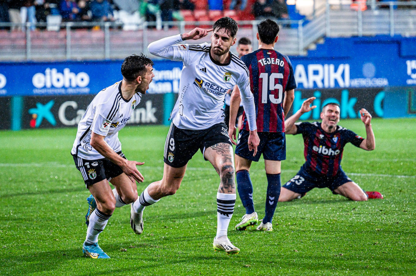 El partido SD Eibar - Burgos CF, en imágenes