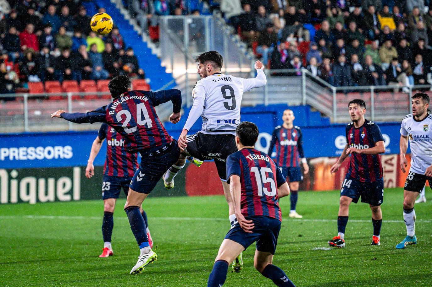 El partido SD Eibar - Burgos CF, en imágenes