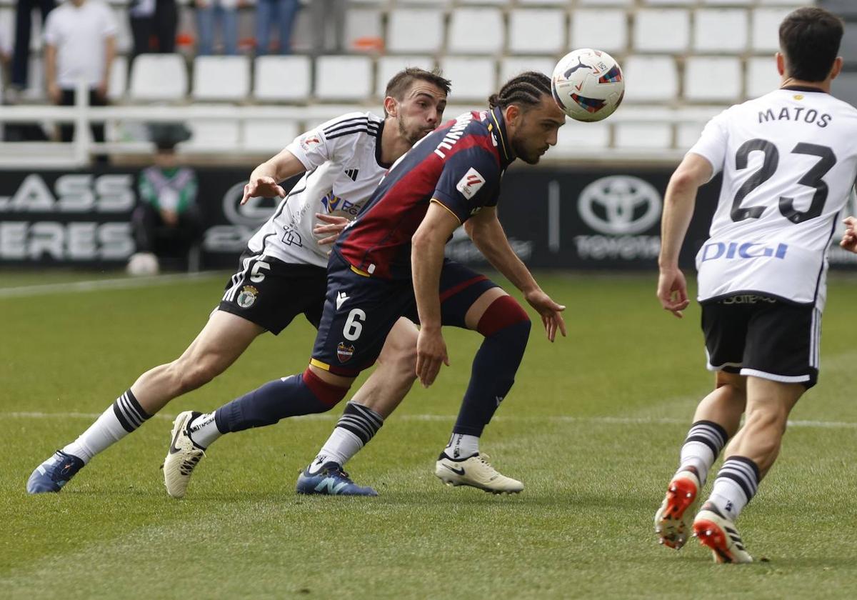 Andrés Fernández evita la cuarta victoria consecutiva del Burgos CF