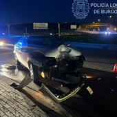 Choca contra una farola tras dormirse al volante en Burgos