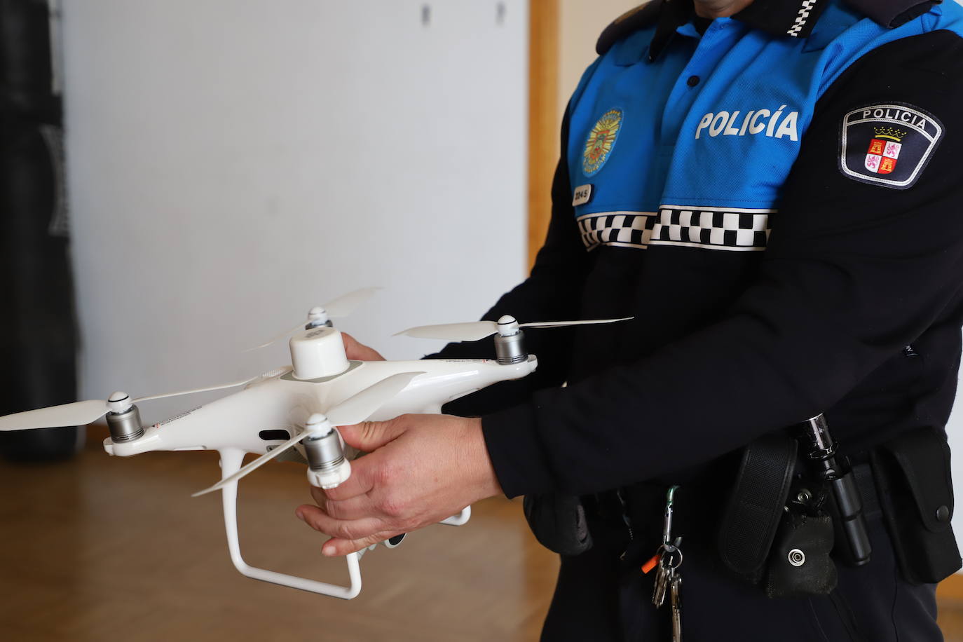 Así son los drones que la Policía Local de Burgos utiliza para vigilar la ciudad