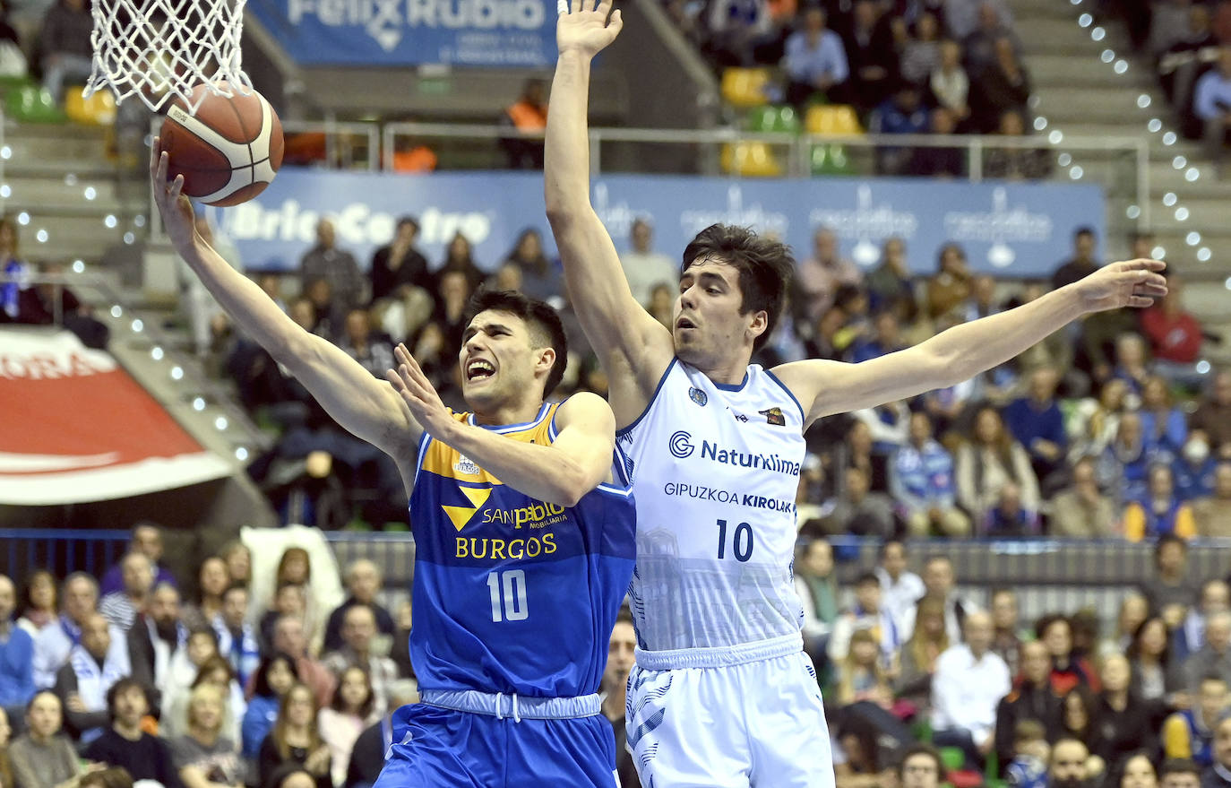 La victoria del San Pablo Burgos frente al Gipuzkoa Basket, en imágenes