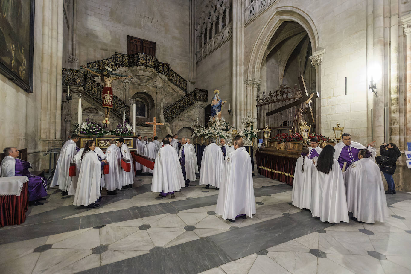 Así han sido el traslado de Cristo Yacente y la procesión del Santo Entierro