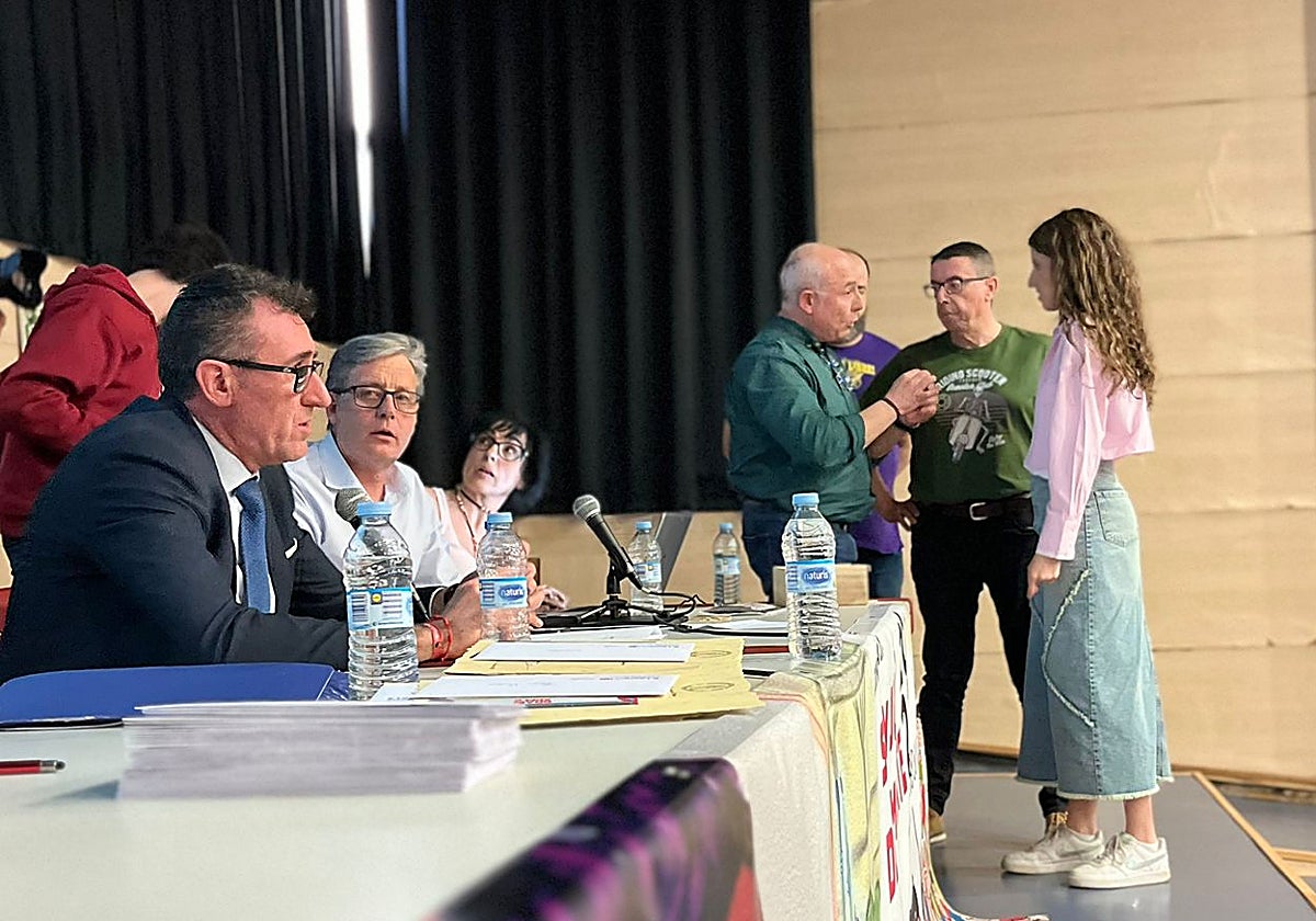 Miguel Ortiz anunció la dimisión de la Junta Directiva