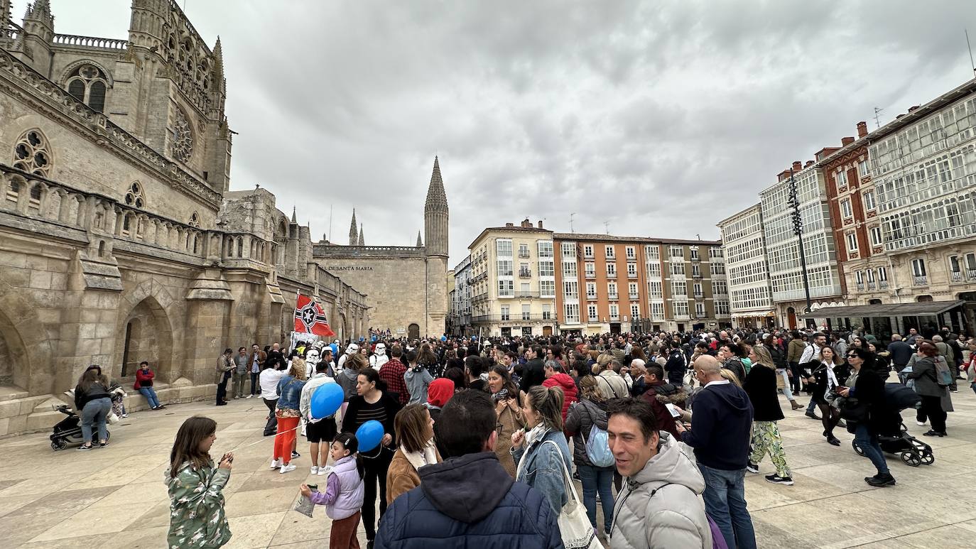 El 40 aniversario de Autismo Burgos y la Fan Zone de la selección femenina, en imágenes