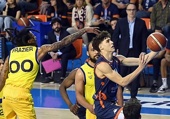 Encuentro entre el Grupo Ureta Tizona y el Movistar Estudiantes