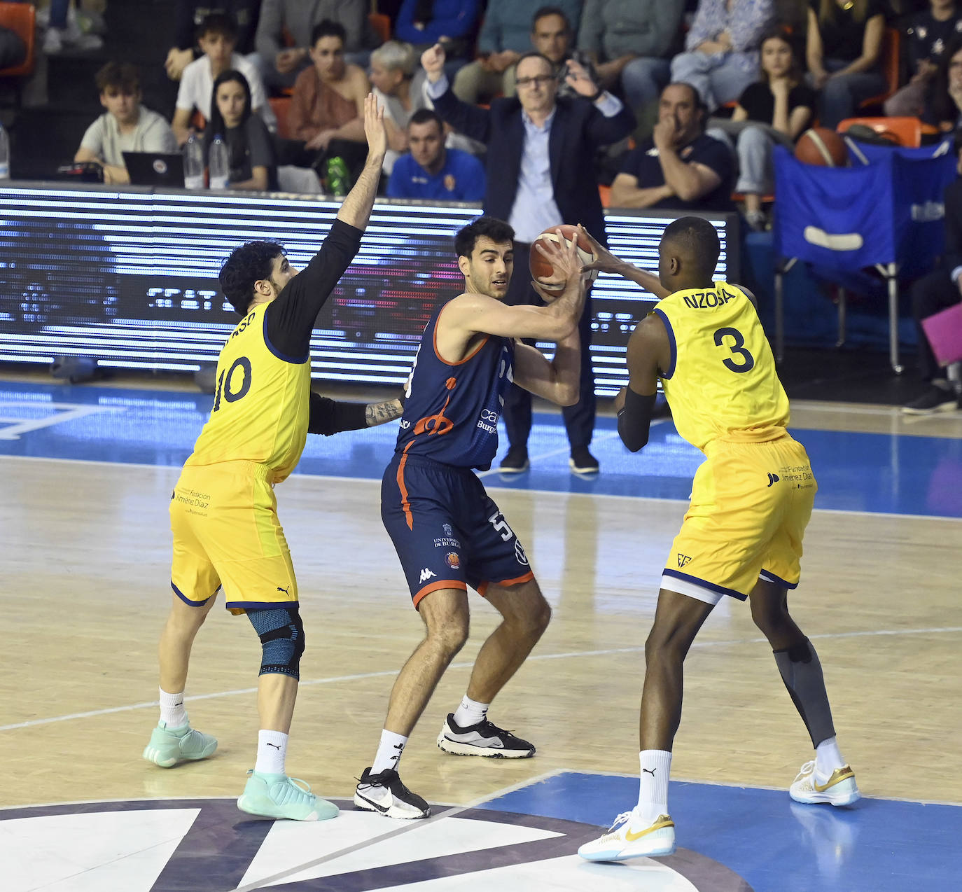 Imágenes de la victoria del Tizona frente al Estudiantes