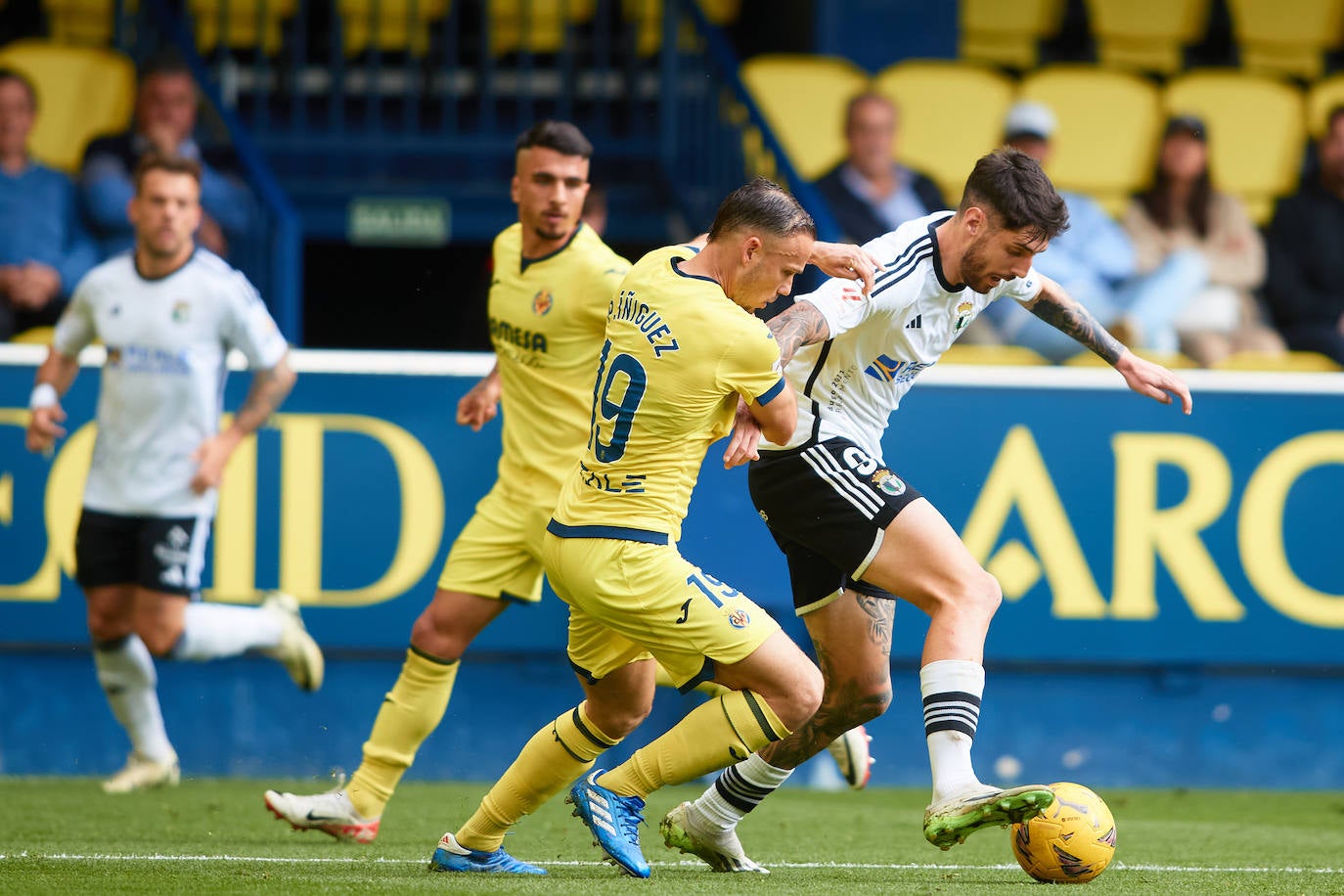 La derrota del Burgos CF ante el Villarreal B, en imágenes