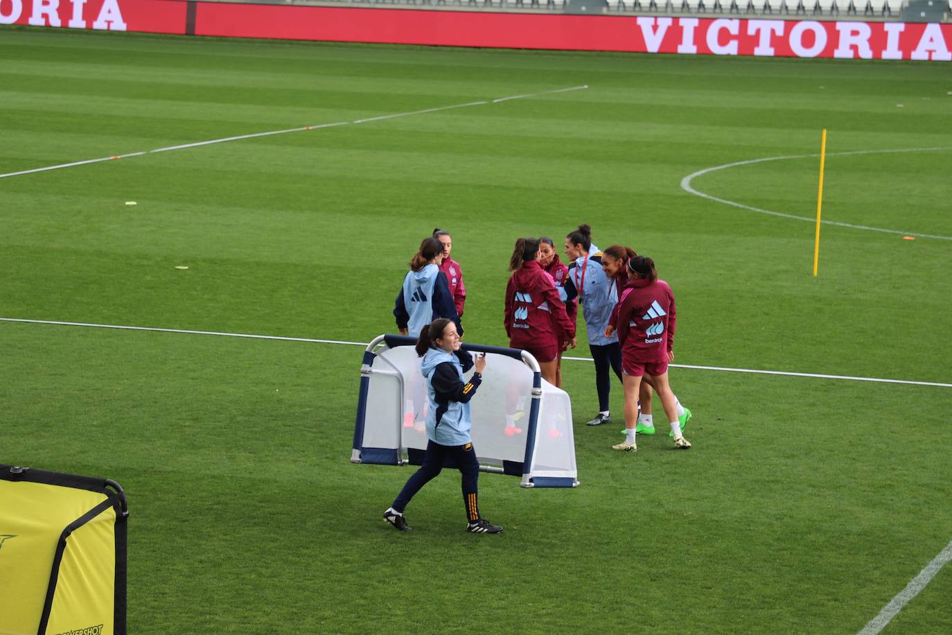 El entrenamiento de la Selección Femenina en El Plantío, en imágenes