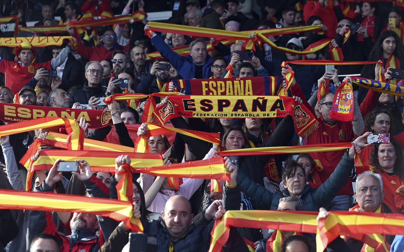 El partido de la Roja en Burgos, en imágenes