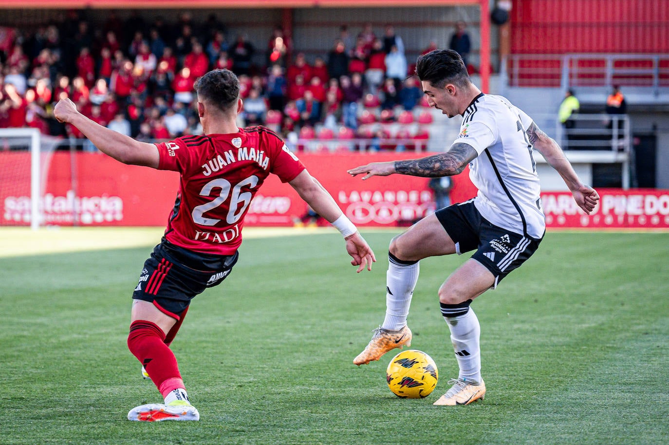 El Mirandés se lleva el derbi de Burgos