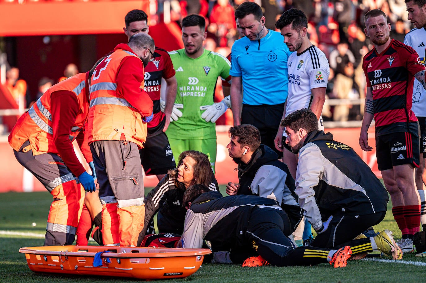 El Mirandés se lleva el derbi de Burgos