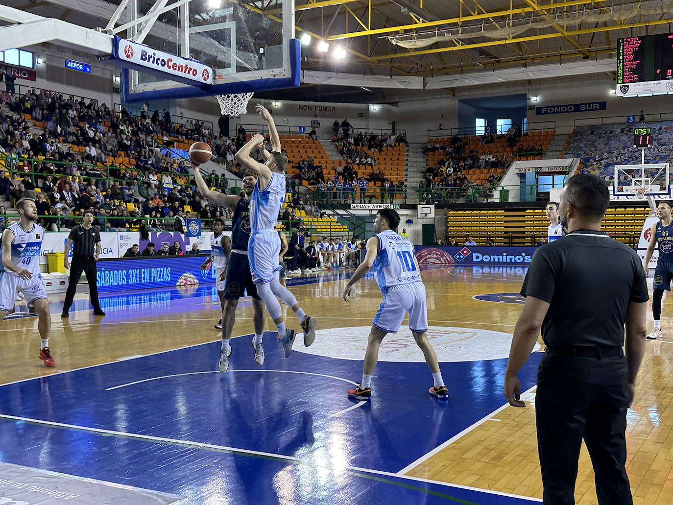 Las imágenes del Ourense Baloncesto contra el San Pablo