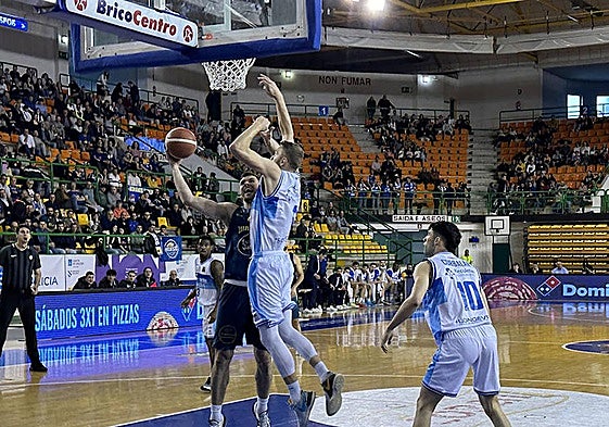 Imagen del encuentro en El Plantío.