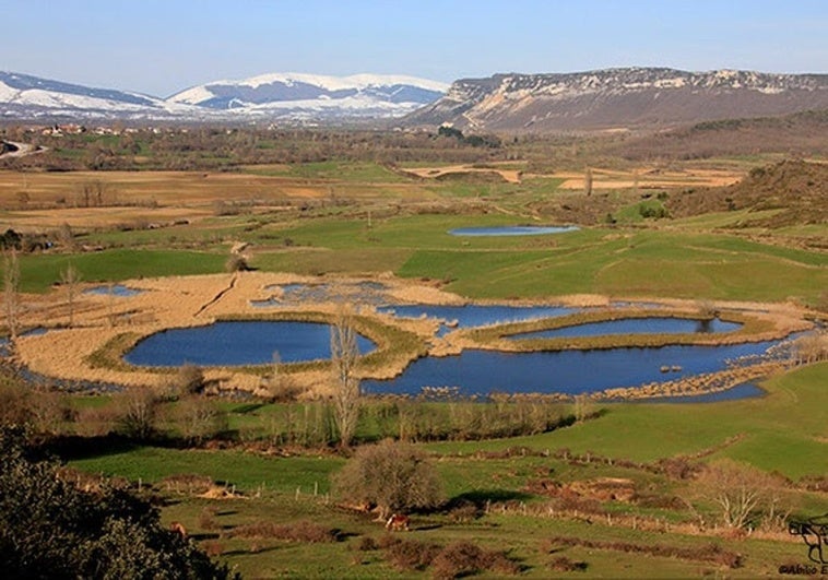 Lagunas de Antuzanos, en Gayangos, Merindad de Montija.