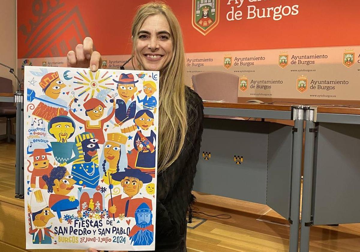 La concejala de Festejos, Carolina Álvarez, posa con el cartel de los Sampedros de Burgos 2024.