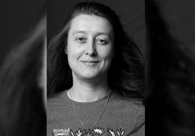 Natalia representa al pueblo de Huerta de Abajo en el quinto Calendario de la España Vacía.