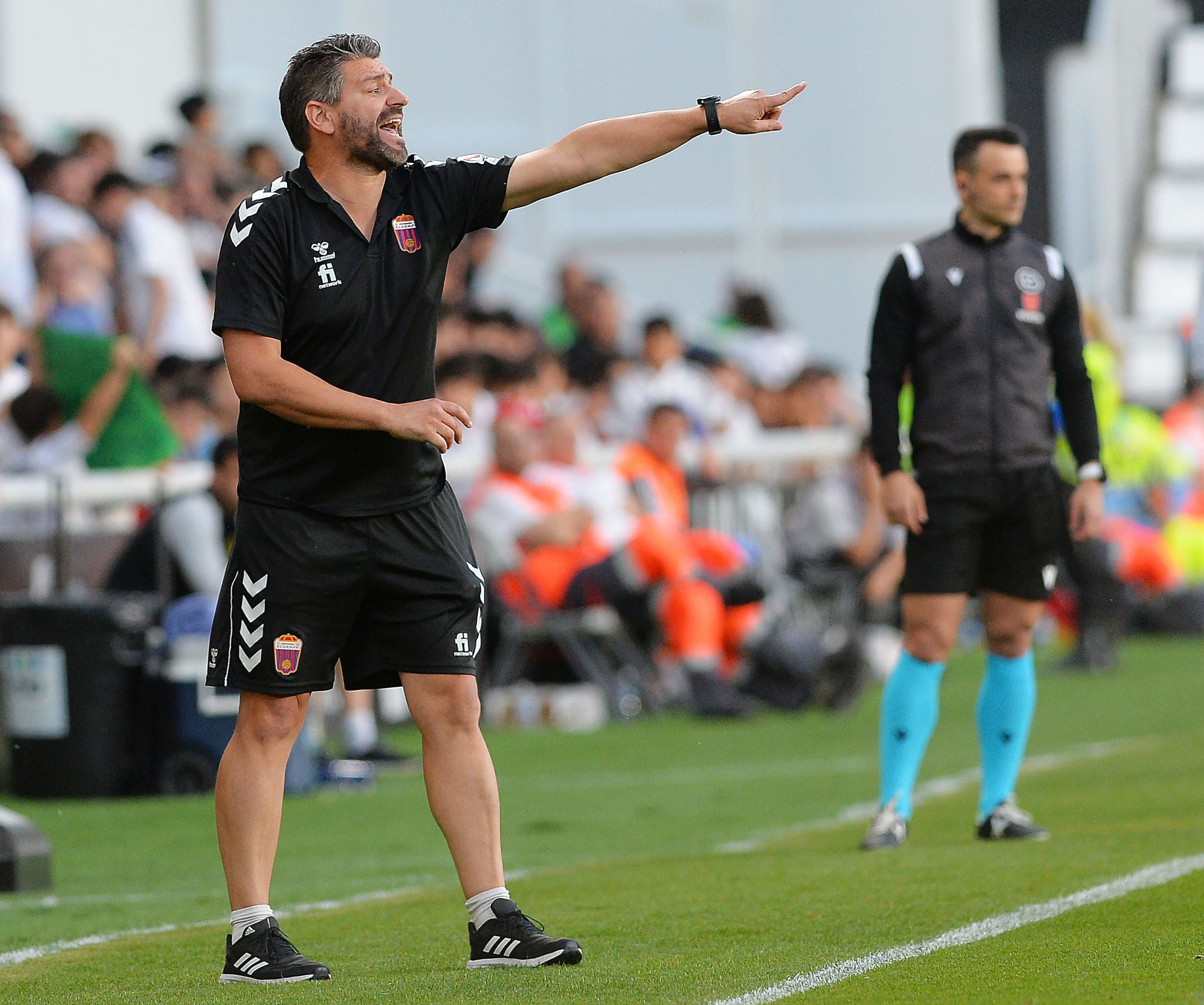 Las imágenes del partido Burgos CF- CD Eldense