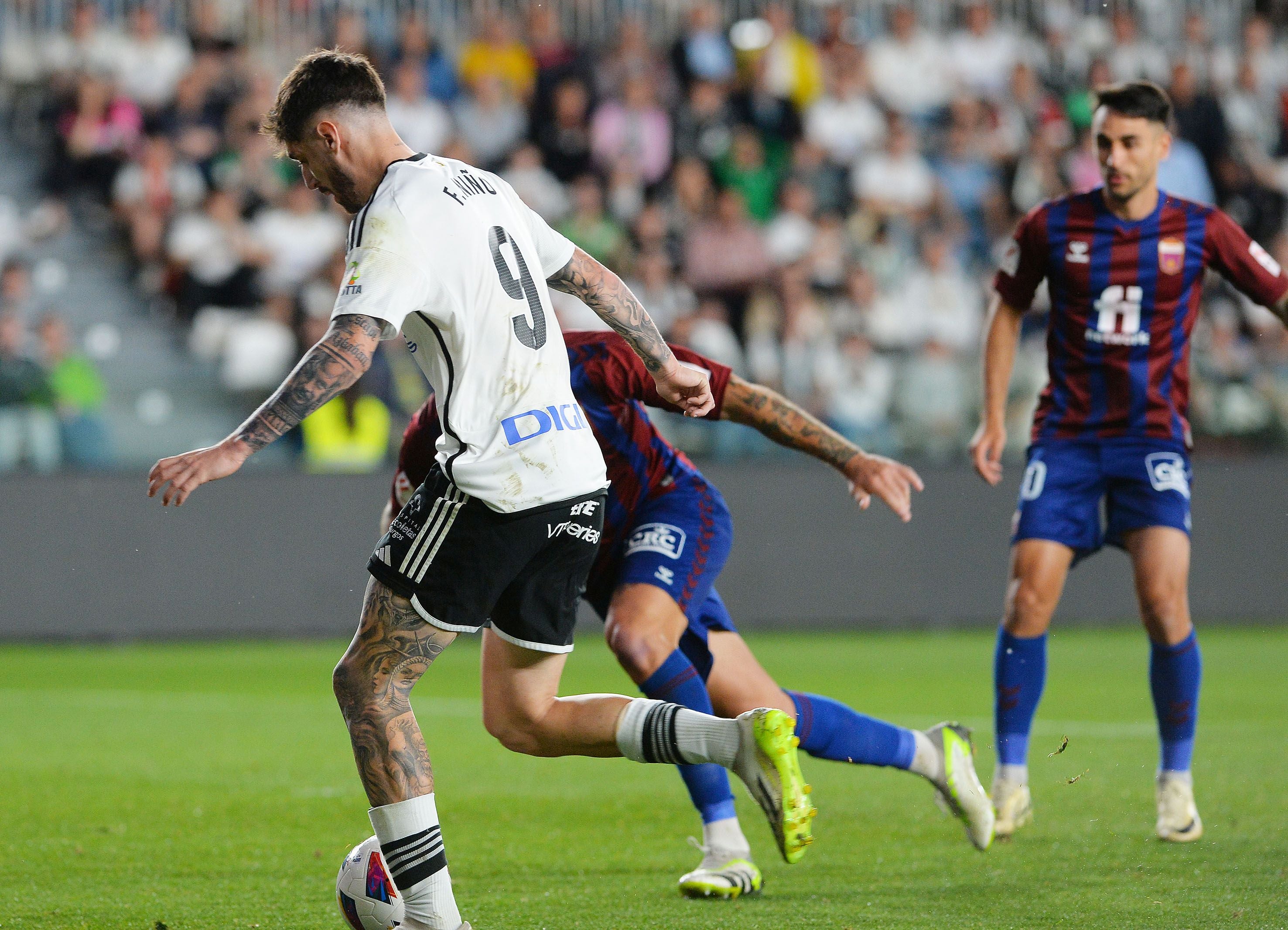 Las imágenes del partido Burgos CF- CD Eldense