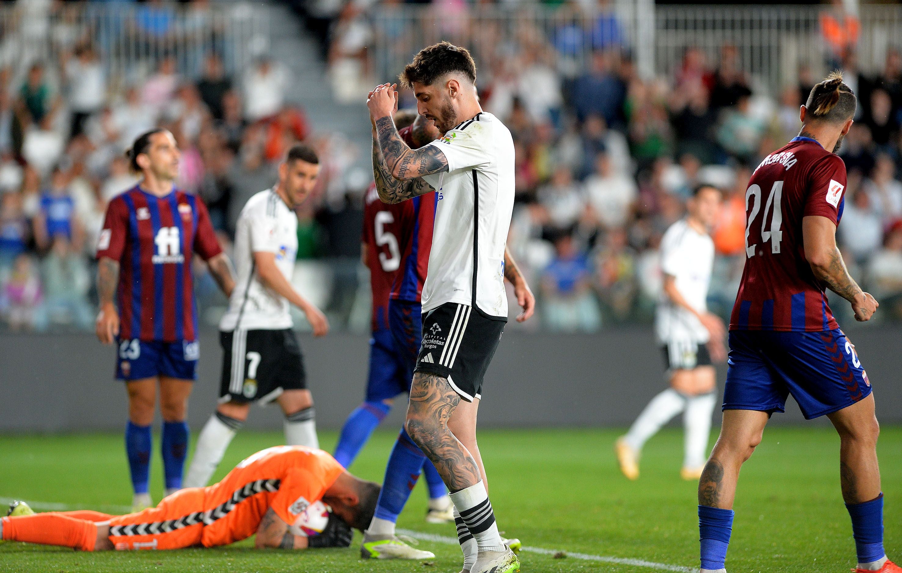 Las imágenes del partido Burgos CF- CD Eldense