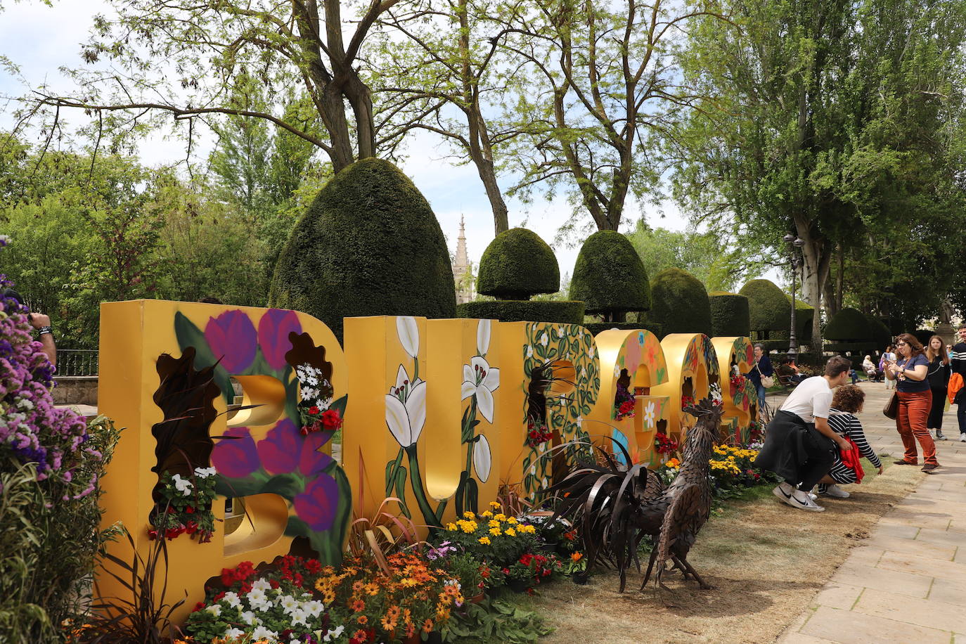 La Fiesta de las Flores de Burgos, en imágenes
