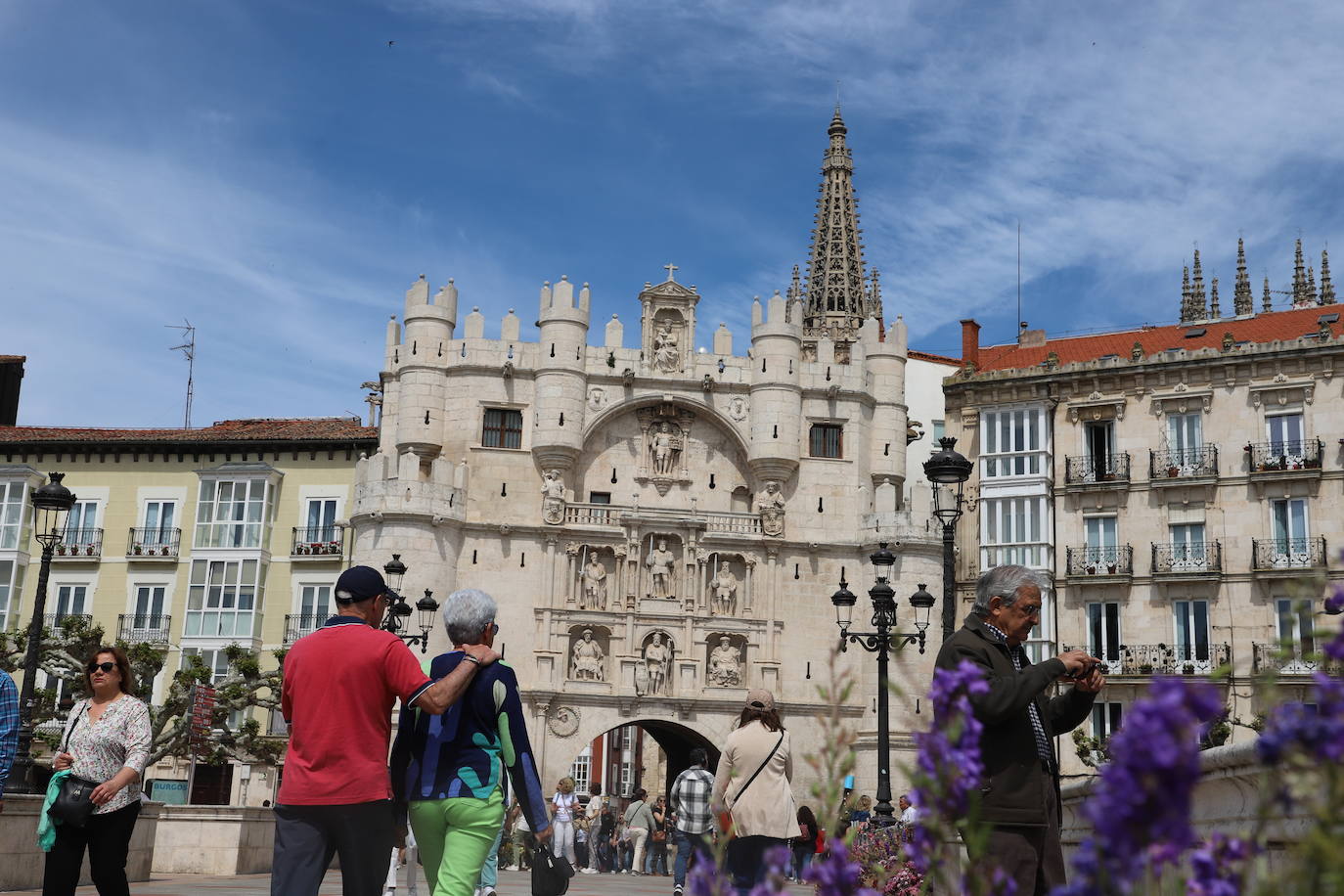 La Fiesta de las Flores de Burgos, en imágenes