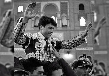 Jarocho, novillero de Huerta de Rey, sale por la puerta grande de Las Ventas