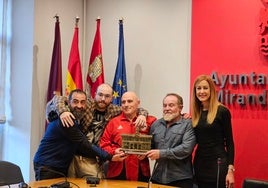 Acto de entrega de la Fachada del Ayuntamiento