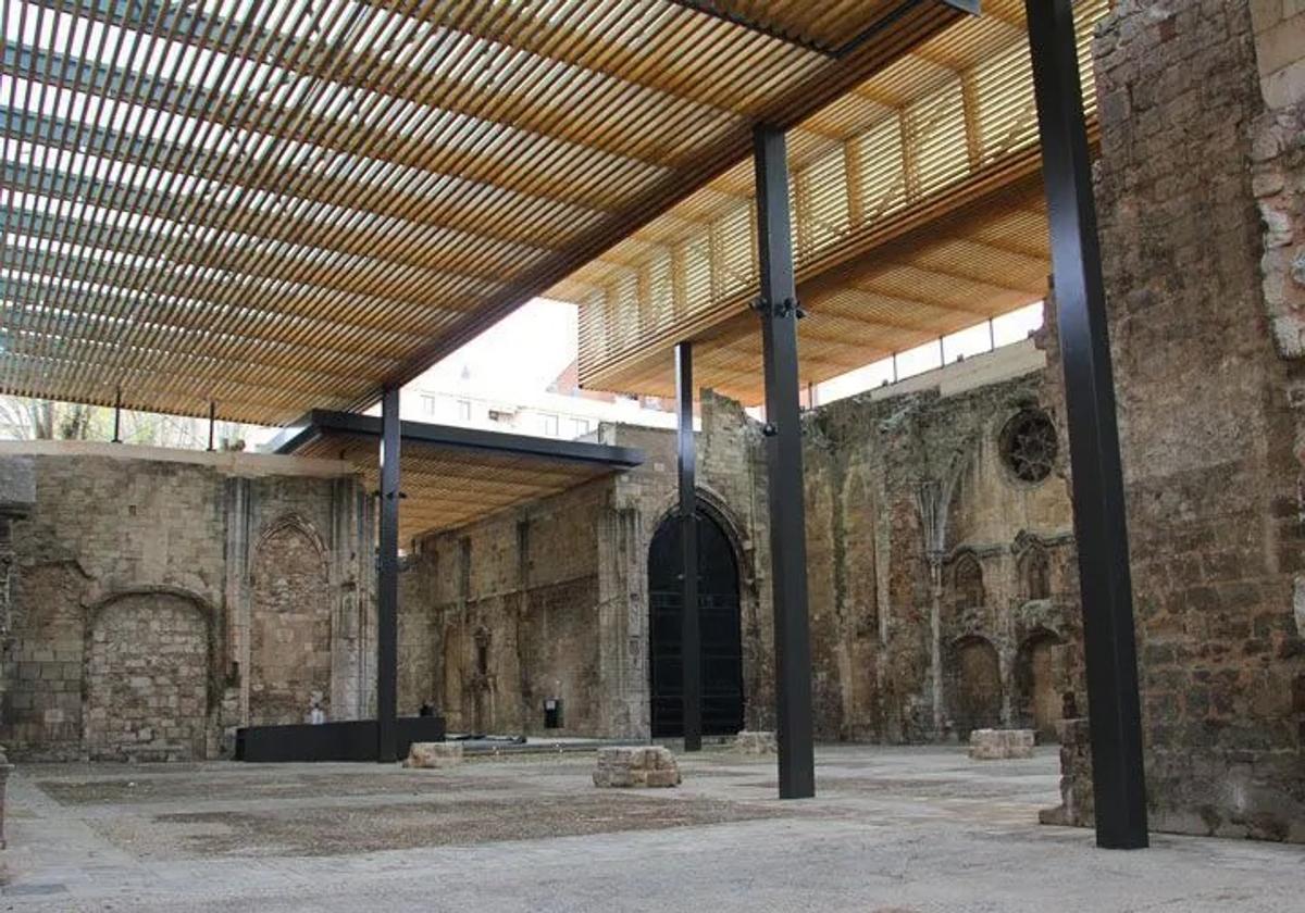 La primera fase intervendrá en el espacio de la antigua iglesia.