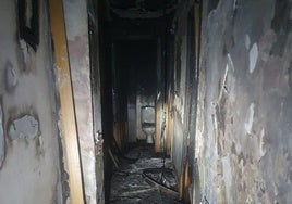 Estado de la casa después del incendio.