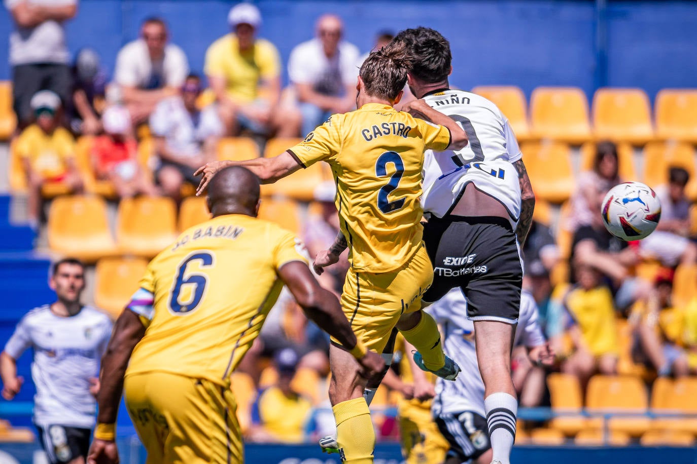 El Burgos CF despide la temporada con empate