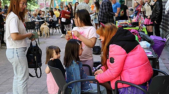 Una fiesta para apoyar a los rescatadores de gatos de Burgos