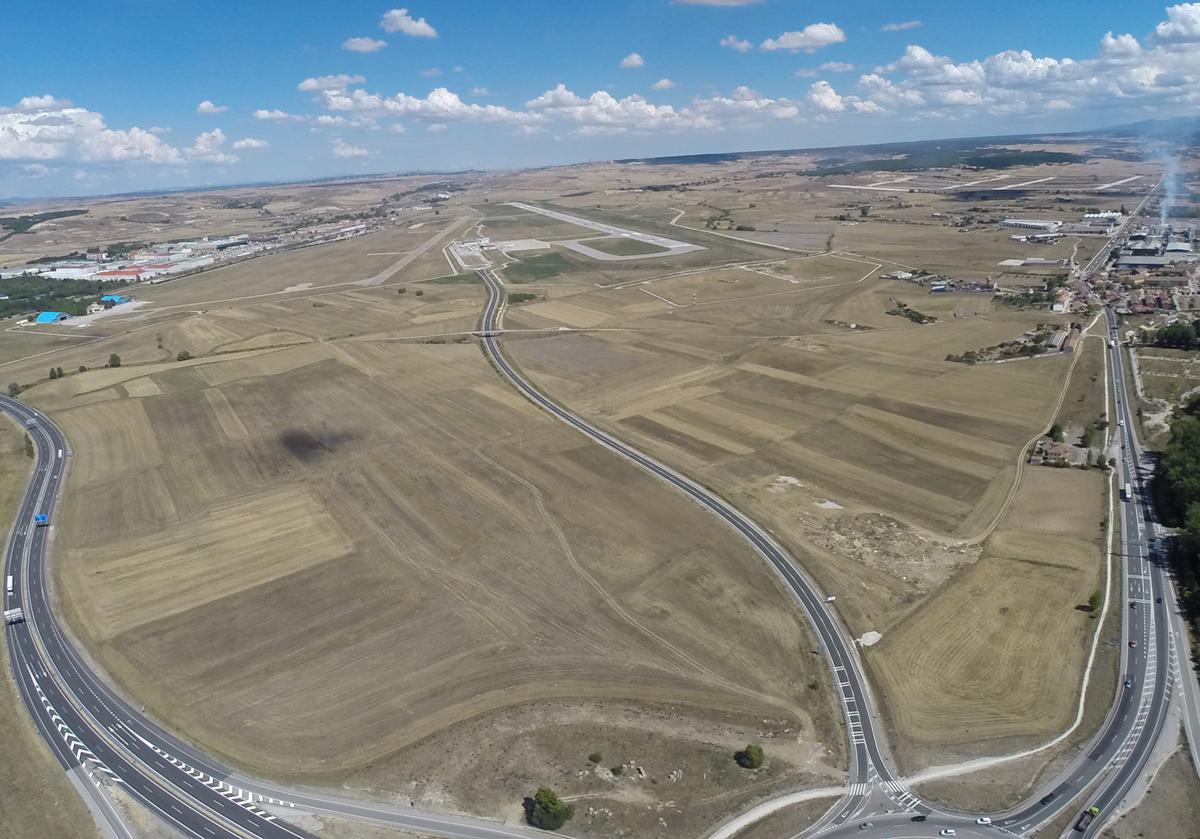 Imagen aérea de los terrenos donde se proyecta el nuevo polígono industrial de Burgos.