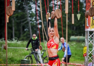 La burgalesa Laura Camarero, cuarta de Europa en carrera de obstáculos