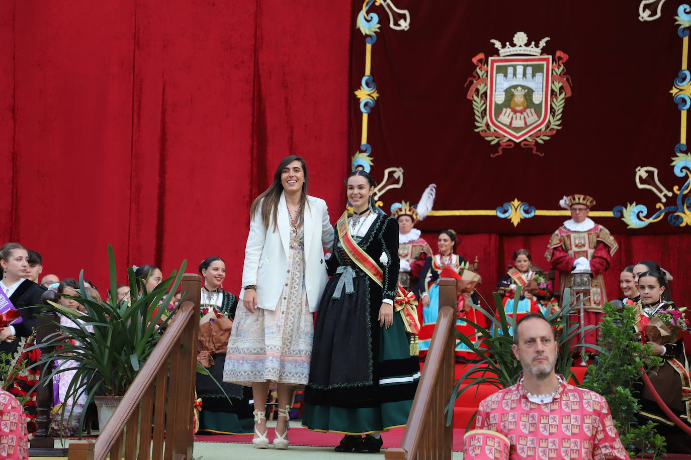 Así ha sido la proclamación de las reinas y damas de los Sampedros 2024