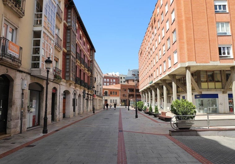 Calle o plaza del General Santocildes, en pleno corazón de la ciudad.