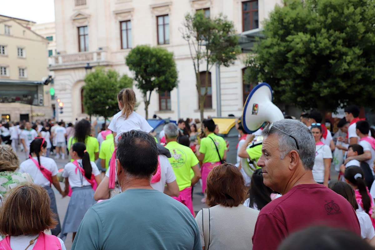 Carlos Sobera pone el pañuelo al Cid y los Bomberos la sorpresa