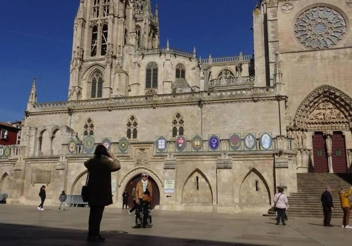 Plaza del Rey San Fernando, en Burgos.